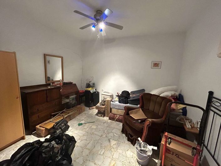 Image No.27-6 Bed Townhouse for sale