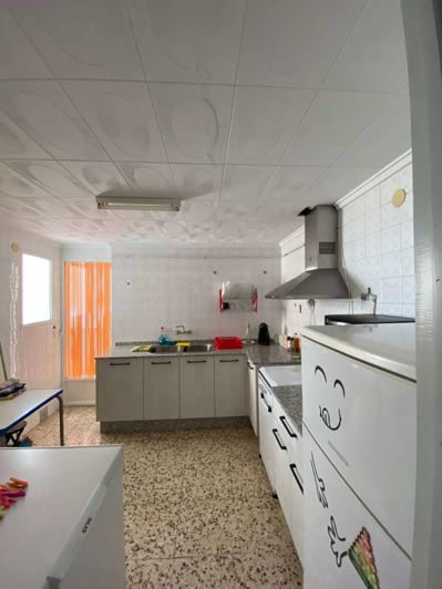 Image No.19-4 Bed Apartment for sale