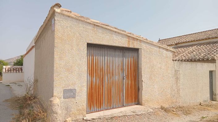 Image No.30-7 Bed Property for sale