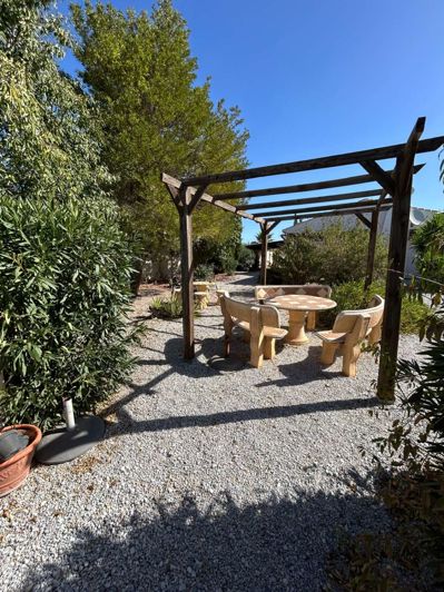 Image No.13-2 Bed Villa for sale