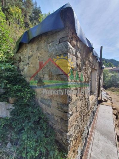Image No.2-Maison de campagne de 2 chambres à vendre à Smolyan