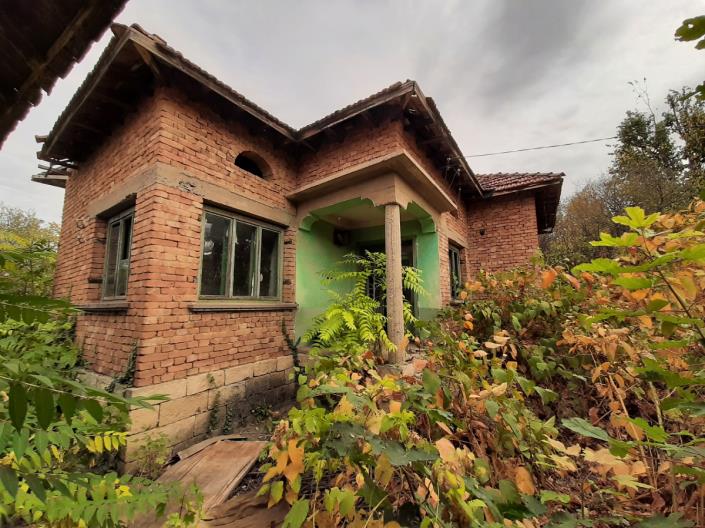 Image No.3-Maison de campagne de 2 chambres à vendre à Vratsa 