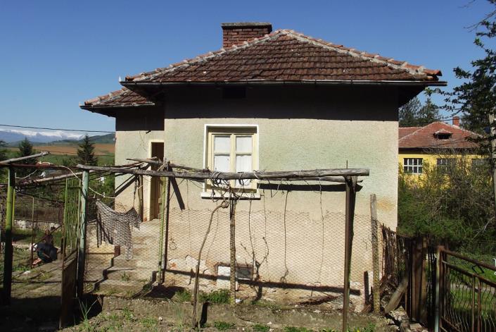 Image No.2-Maison de campagne de 2 chambres à vendre à Vratsa 