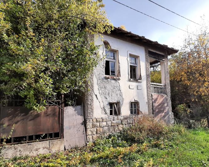 Image No.2-Maison de campagne de 3 chambres à vendre à Vratsa 
