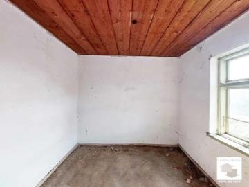 1742812551_c2007191-7e0c-420c-a9b8-594c2dcfef3e