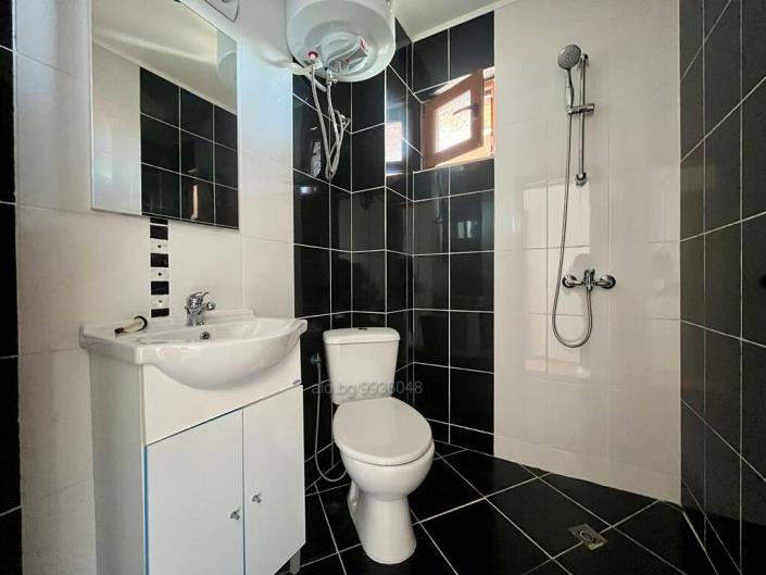 Image No.3-Maison de campagne de 2 chambres à vendre à Burgas