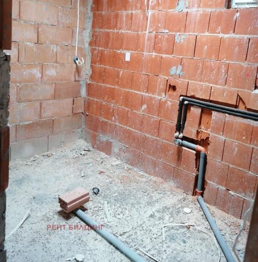 Image No.2-Maison de campagne de 4 chambres à vendre à Burgas