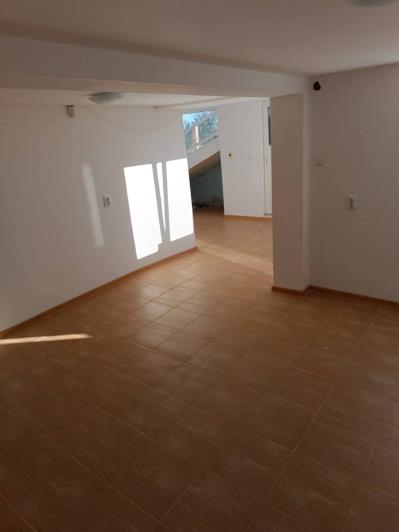 Image No.4-Maison de campagne de 2 chambres à vendre à Varna