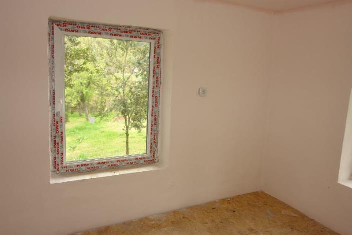 Image No.7-Maison de campagne de 3 chambres à vendre à Ruse