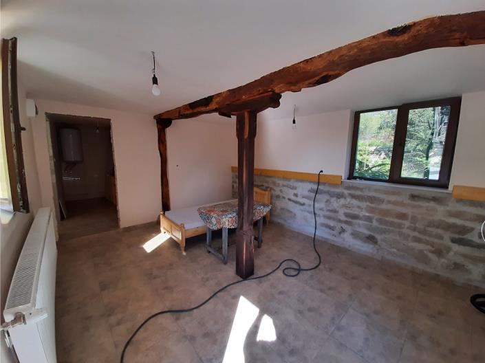 Image No.3-Maison de campagne de 2 chambres à vendre à Vratsa 