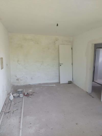 Image No.3-Maison de campagne de 2 chambres à vendre à Yambol 