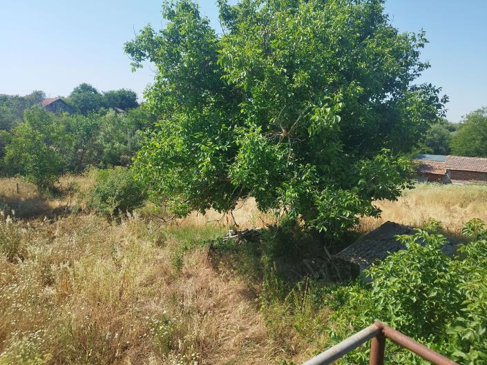 Image No.8-Maison de campagne de 2 chambres à vendre à Yambol 