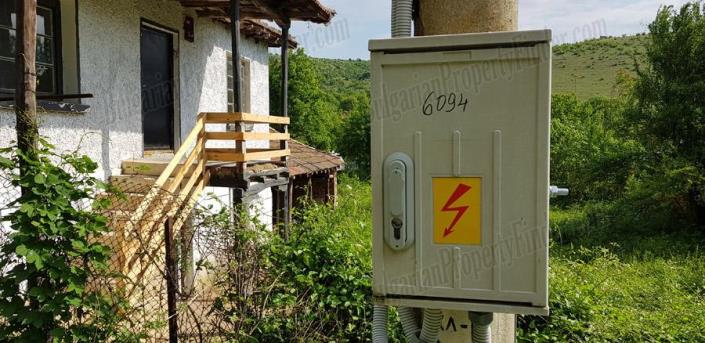 Image No.2-Maison de campagne de 2 chambres à vendre à Ruse