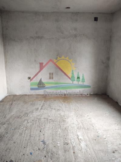 Image No.3-Maison de campagne de 4 chambres à vendre à Yambol 