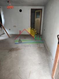 6e51ad79fe5390dcdb15ed92ce674963-211025120900