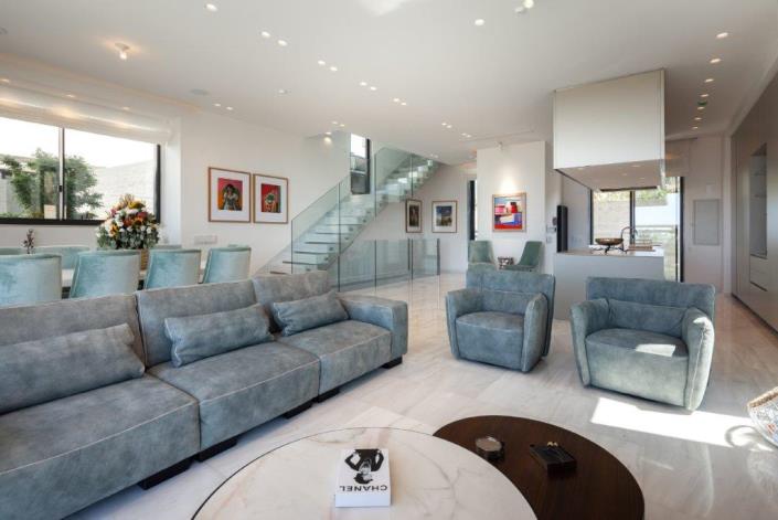 Image No.9-Maison / Villa de 3 chambres à vendre à Chlorakas