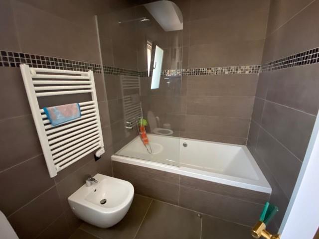 Image No.32-Maison de village de 4 chambres à vendre à Sea Caves