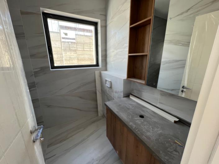 Image No.9-4 Bed Villa for sale