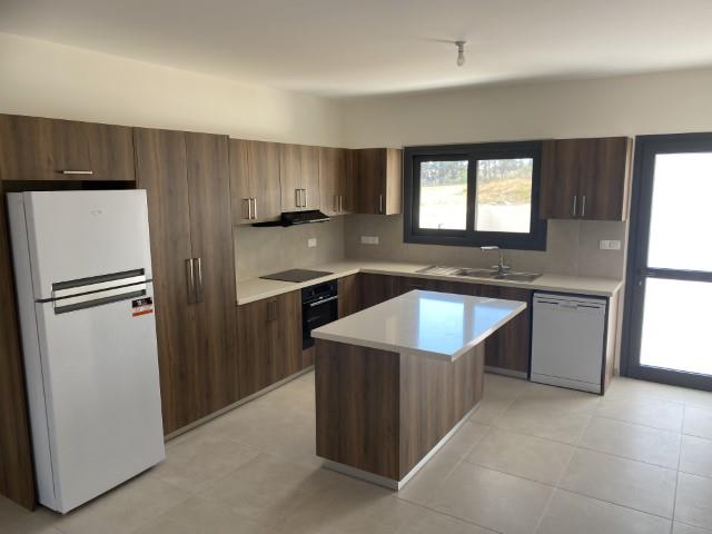 Image No.16-3 Bed Villa for sale