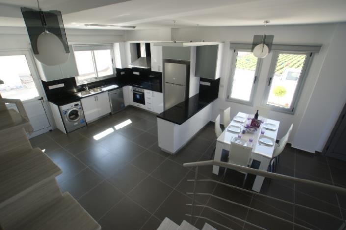 Image No.17-3 Bed Villa for sale