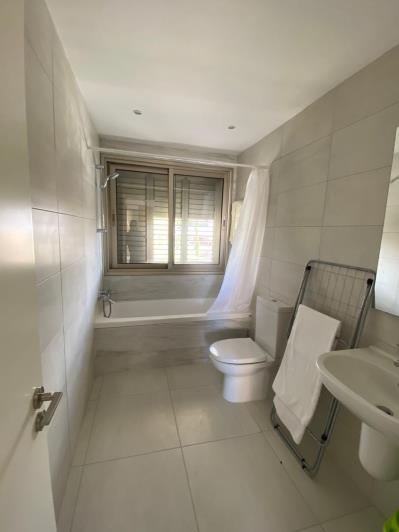 Image No.8-Appartement de 2 chambres à vendre à Kato Paphos