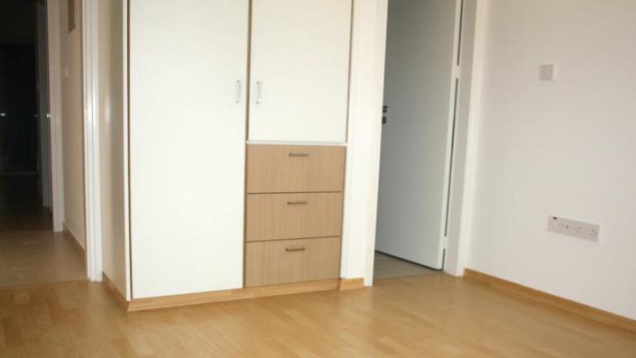 Image No.14-3 Bed Townhouse for sale