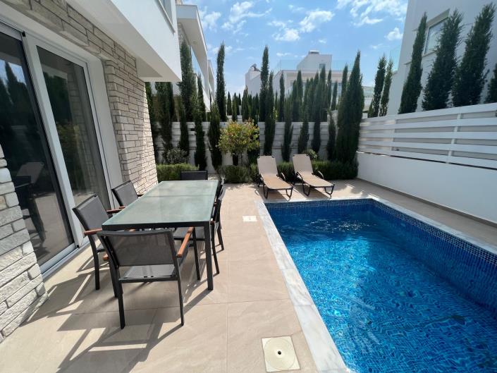 Image No.5-3 Bed Villa for sale