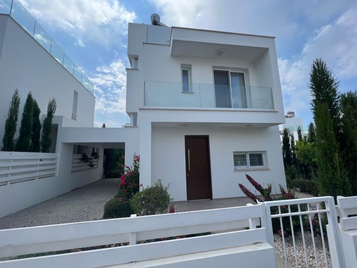 Image No.22-3 Bed Villa for sale