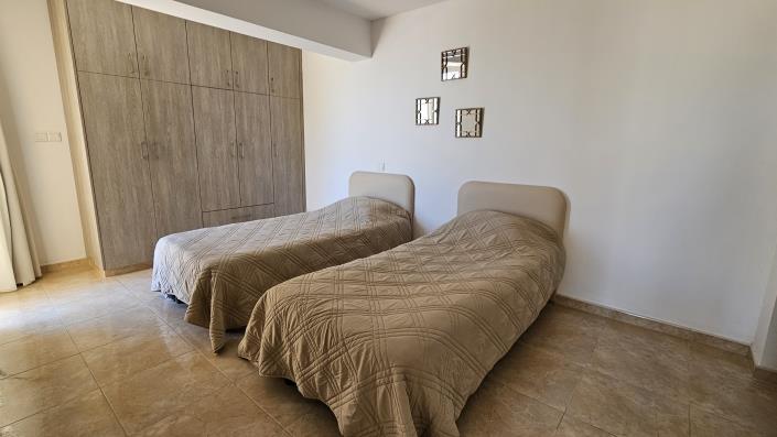 Image No.11-6 Bed House/Villa for sale