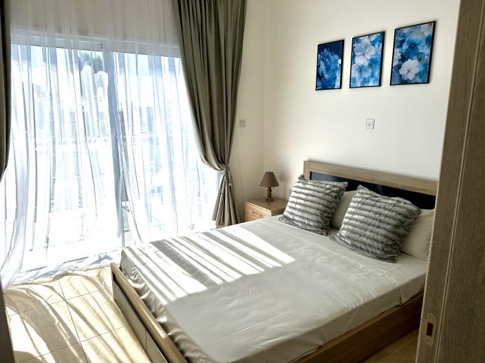 Image No.2-2 Bed Townhouse for sale