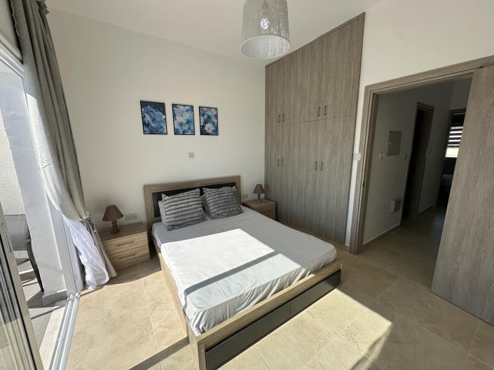 Image No.6-2 Bed Townhouse for sale