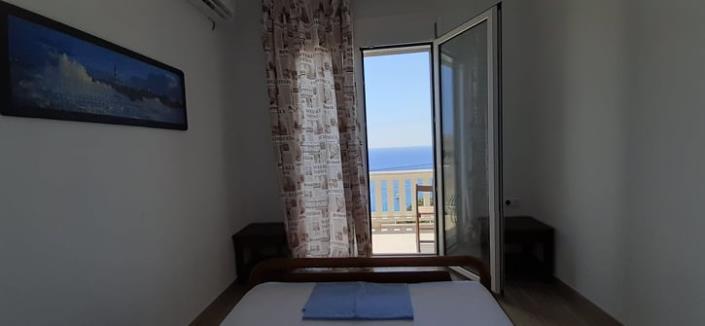 Image No.47-3 Bed Maisonette for sale