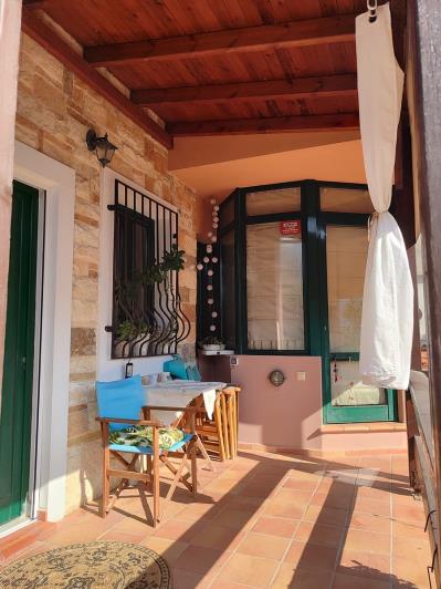 Image No.6-4 Bed Maisonette for sale