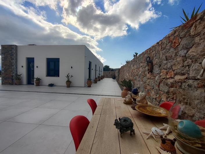 Image No.2-3 Bed Villa / Detached for sale