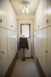 IMG-54930d3b27999bd0b6dd4369316a5688-V