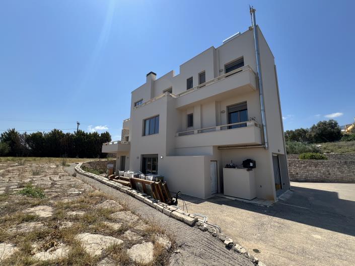 Image No.9-6 Bed Villa for sale