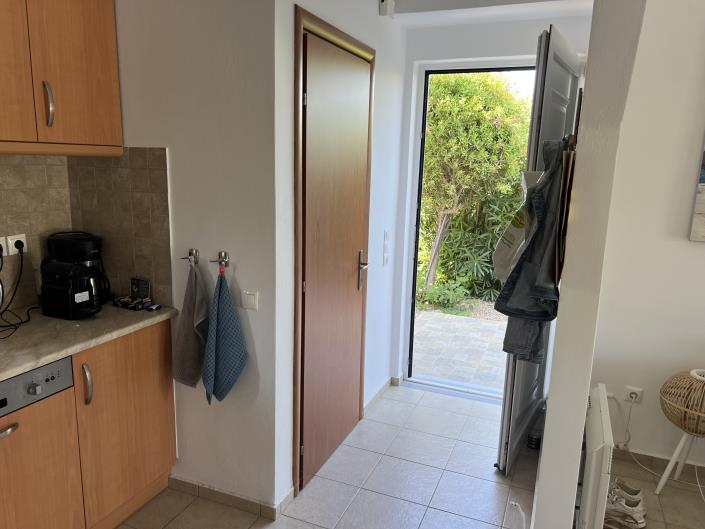 Image No.4-2 Bed House for sale