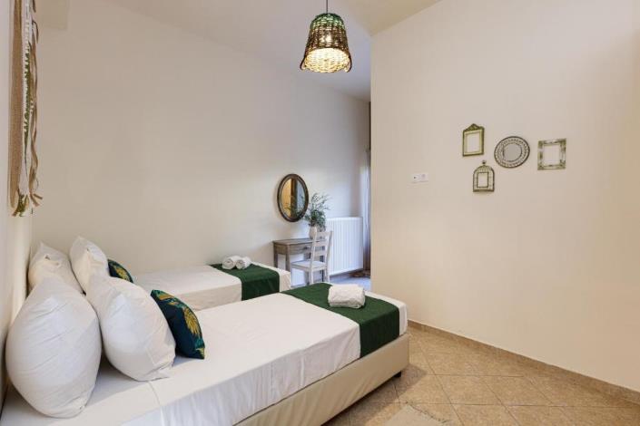 Image No.19-7 Bed Villa / Detached for sale