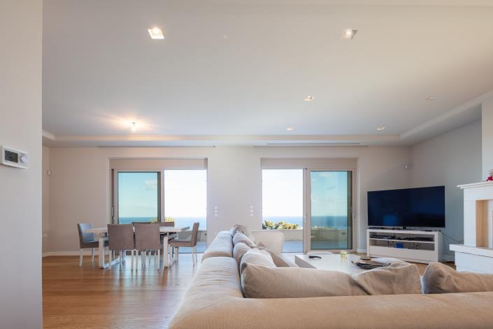 Image No.2-5 Bed Villa / Detached for sale