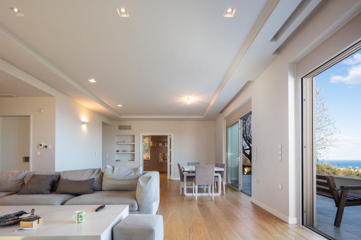 Image No.6-5 Bed Villa / Detached for sale