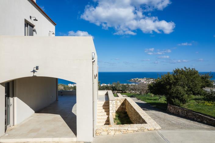 Image No.24-5 Bed Villa / Detached for sale