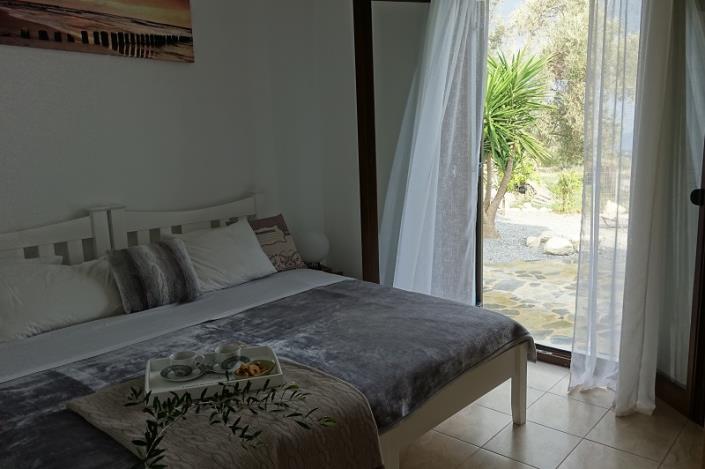 Image No.8-2 Bed Villa for sale