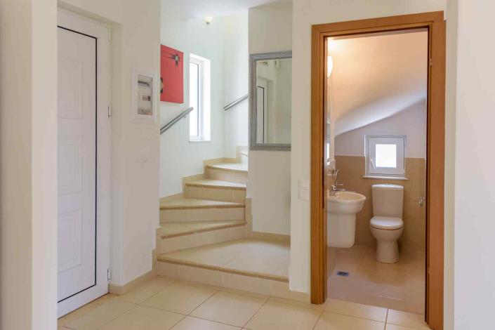 Image No.20-3 Bed Villa for sale