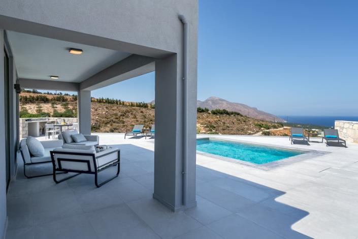 Image No.17-Villa de 6 chambres à vendre à Kissamos