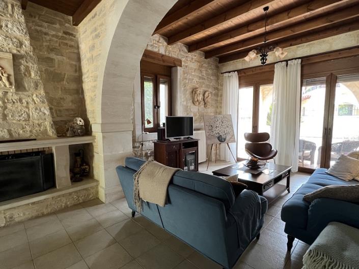 Image No.6-3 Bed Villa / Detached for sale