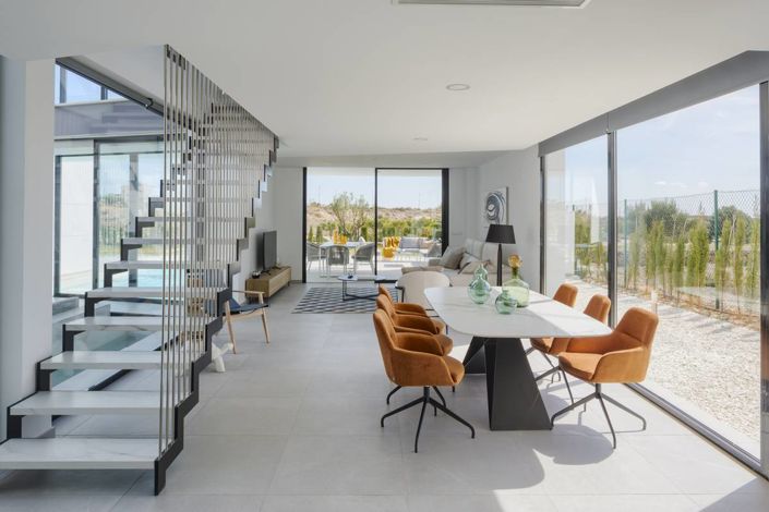 Image No.8-4 Bed Villa for sale