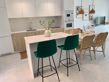 124frontlinerodagolfvilla260825145237kitcheni