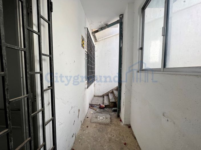 Image No.21-Commercial for sale