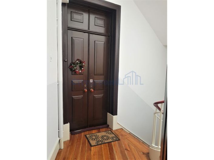 Image No.5-Appartement de 4 chambres à vendre à Lisbon