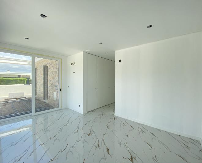 Image No.12-Villa de 2 chambres à vendre à Salir do Porto